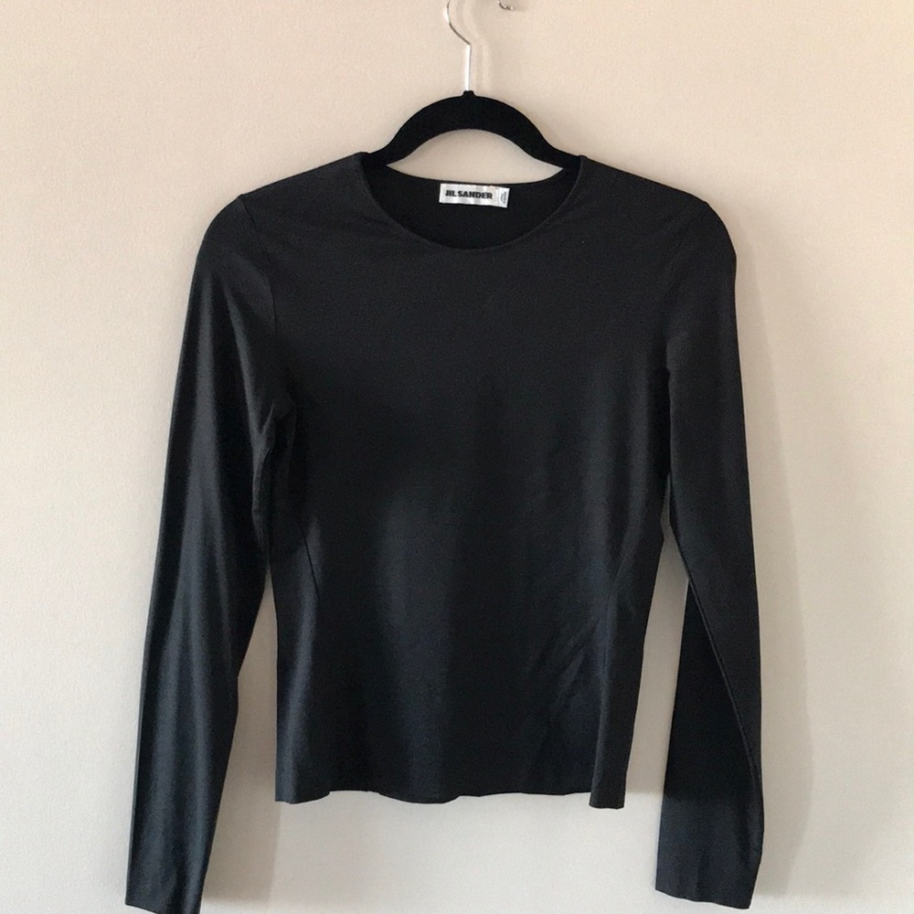 Women’s black long sleeve Tee 90% silk